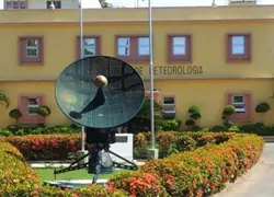 Alerta Roja en Barahona: comunidades incomunicadas y autoridades en Sesión permanente