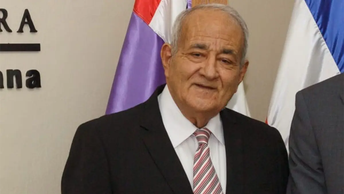 CARD lamenta fallecimiento del insigne jurista Almanzor González Canahuate