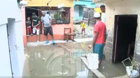 Estragos de las lluvias mantienen viviendas anegadas y comunitarios en vilo en Santo Domingo Norte y Oeste