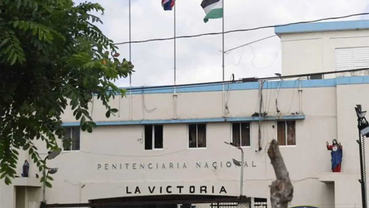 Reubican más de mil internos en La Victoria ante riesgo de inundaciones por tormenta Melissa