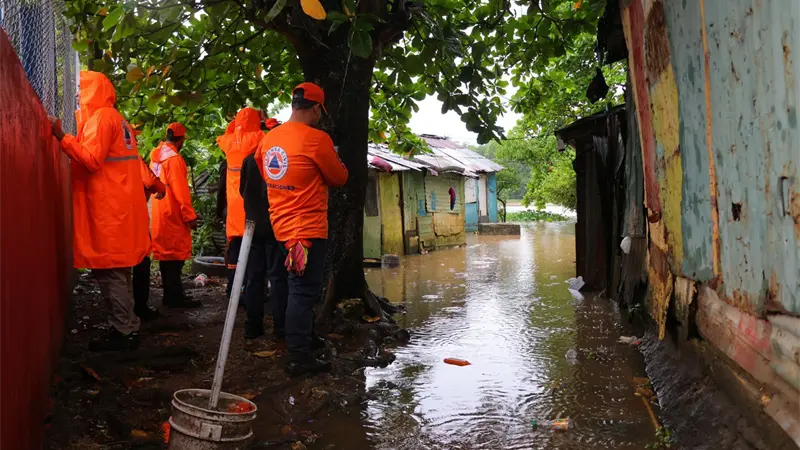 Casi 40 personas siguen albergadas en El Túnel de Capotillo tras lluvias provocadas por Melissa