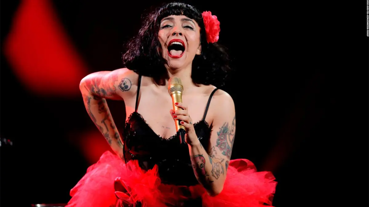 La cantante chilena Mon Laferte confiesa sus comienzos humildes y difíciles en México