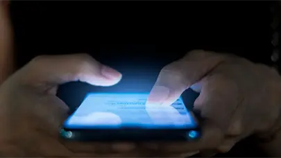 La impactante cifra de usuarios que hablan sobre suicidio con ChatGPT