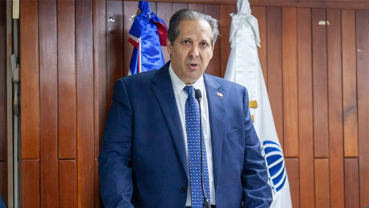 Ministro de Salud asegura que no hay casos de cólera en RD