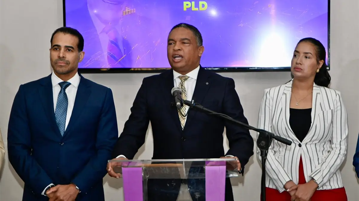 Yván Lorenzo critica la revisión al SeNaSa por burla a la inteligencia