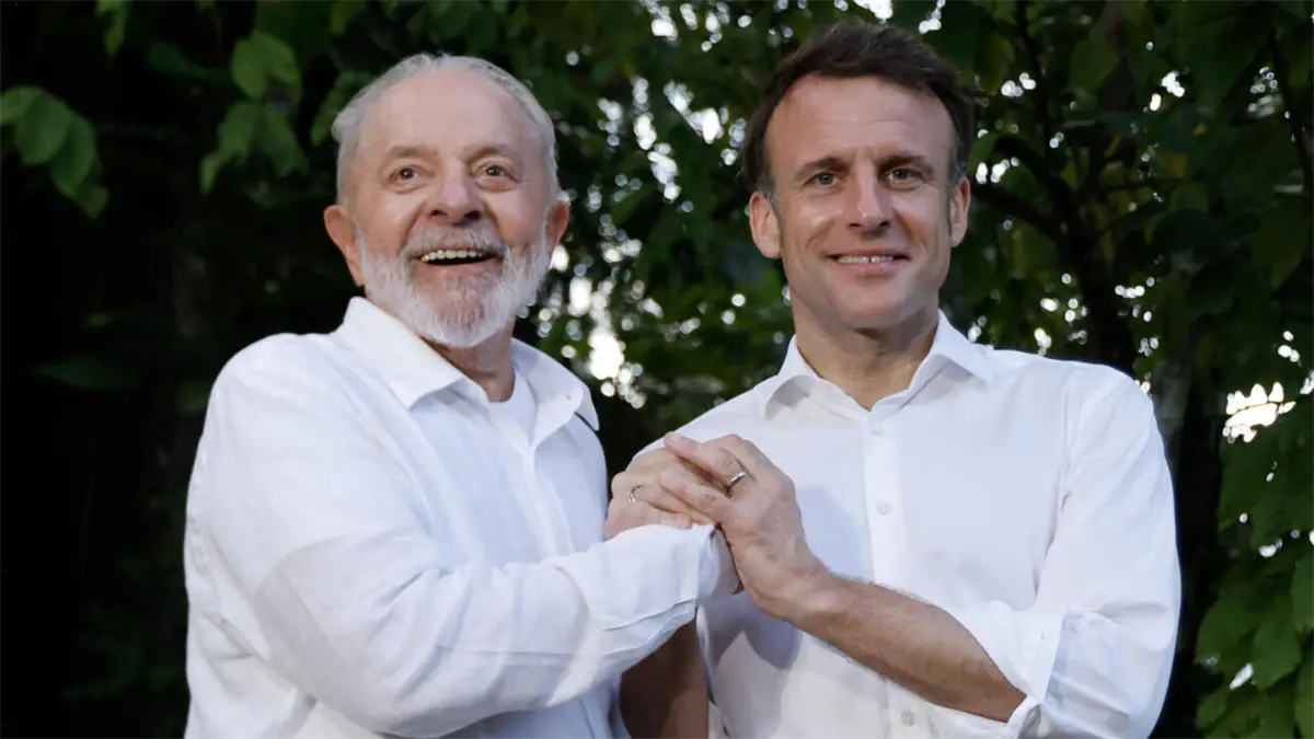 Macron felicita a Lula por frenar la deforestación en Brasil de la época de Bolsonaro