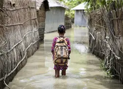 Escuelas inundadas y aulas vacías: así golpea el cambio climático a la niñez dominicana
