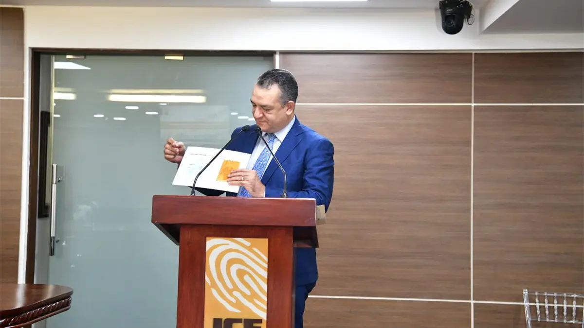 JCE incorpora símbolos patrios en nueva Cédula de Identidad tras aval de entidades históricas