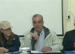 Abinader recorre zonas de desastre: Evalúa daños millonarios