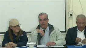 Abinader recorre zonas de desastre: Evalúa daños millonarios Abinader recorre zonas de desastre: Evalúa daños millonarios