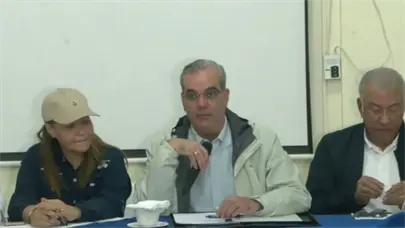 Abinader recorre zonas de desastre: Eval&uacute;a da&ntilde;os millonarios