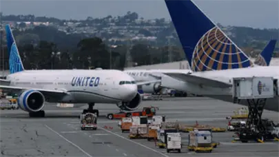 Dos aviones chocan en pista de Nueva York en medio de la escasez de controladores en EEUU