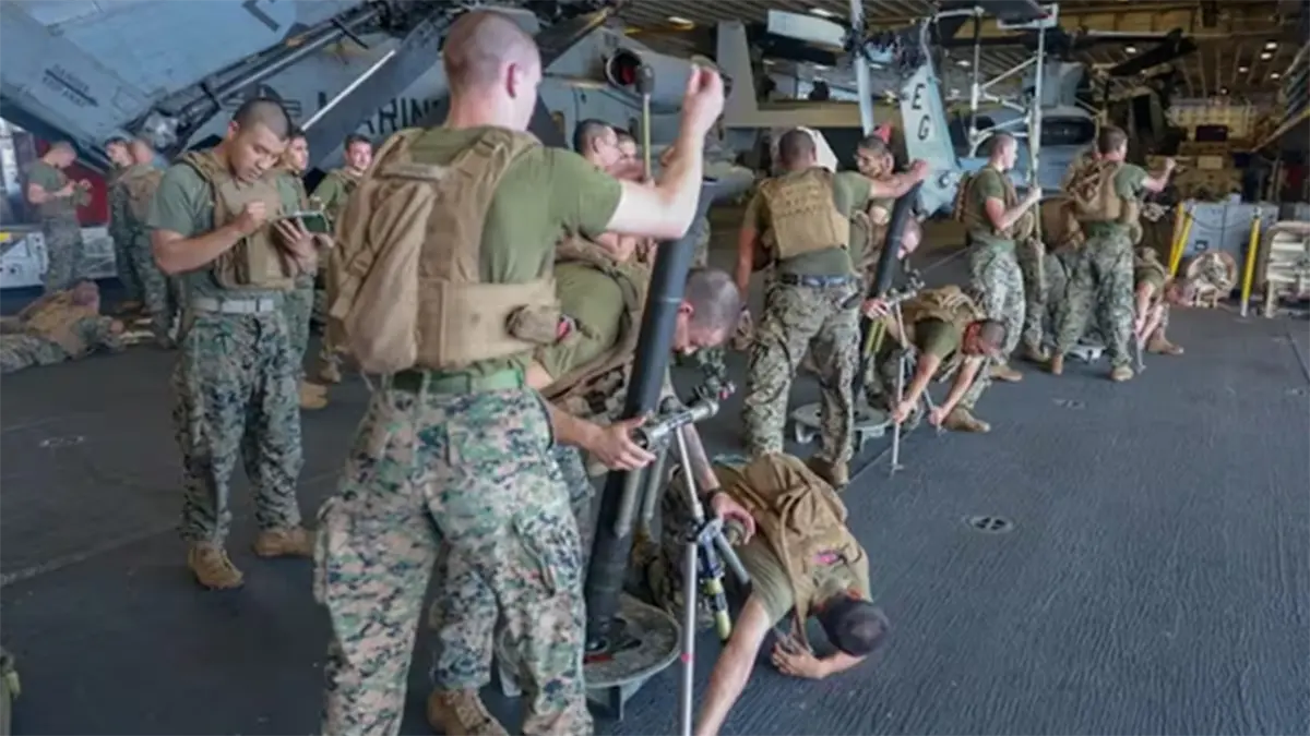 Marines de EEUU practican maniobras de desembarco entre creciente presión sobre Venezuela