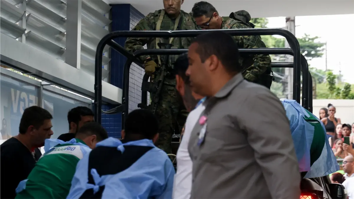 Una mujer muere en un tiroteo en una de las principales autopistas de Río de Janeiro