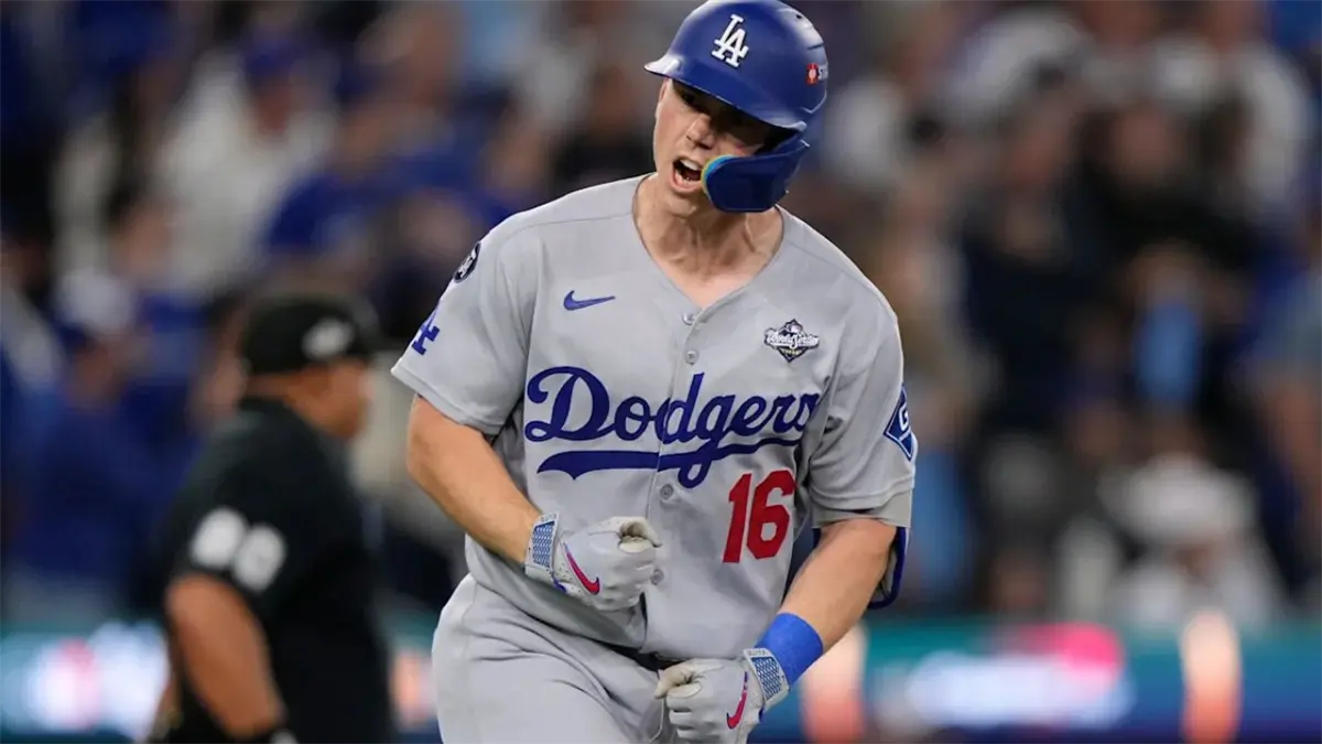 Will Smith celebra su jonrón decisivo en Toronto, el batazo que selló el título de la Serie Mundial para los Dodgers y una noche que, según él, jamás olvidará.