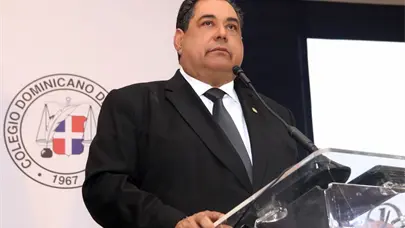 Colegio de Notarios respalda continuidad del pleno del Tribunal Superior Electoral