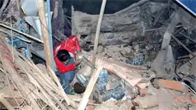 Elevan a más de 20 los muertos y 530 los heridos por el terremoto de 6,3 en Afganistán