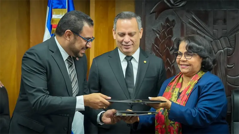 Cámara de Cuentas y Poder Judicial firman acuerdos para fortalecer la transparencia en el país