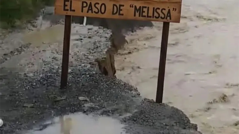 Senador de Samaná Pedro Catrain gestiona solución ante desbordes y contaminación por aguas negras en Las Terrenas