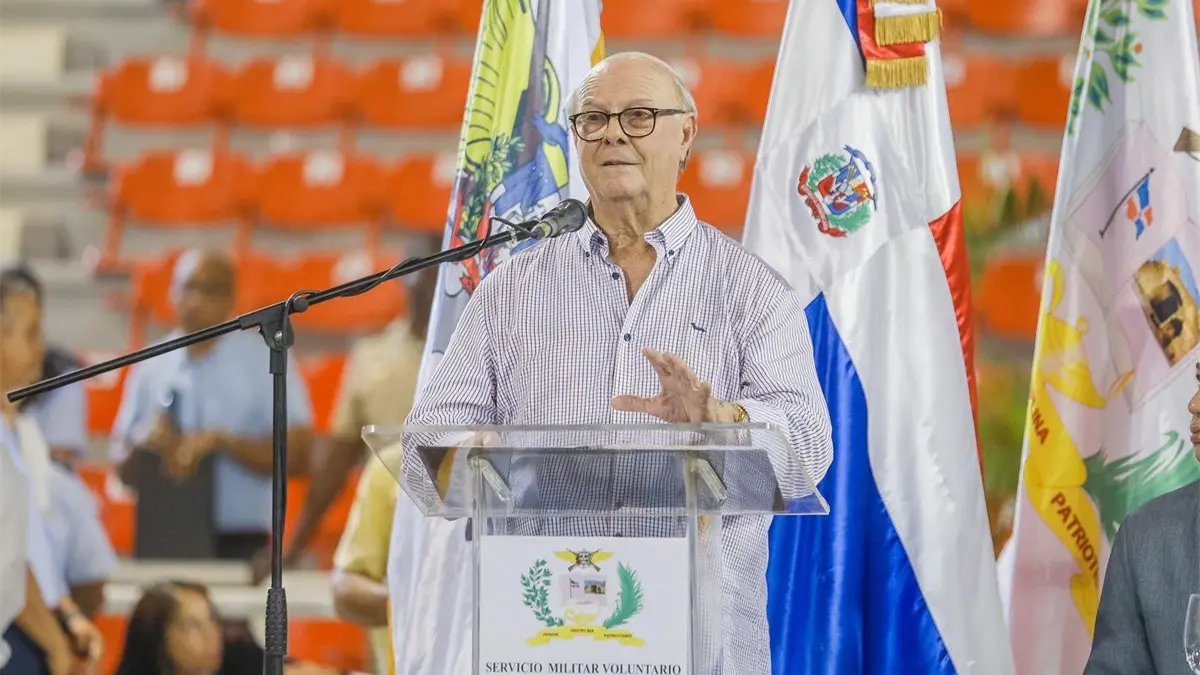 Expresidente Hipólito Mejía llega a Miami para participar X Diálogo Presidencial del MDC