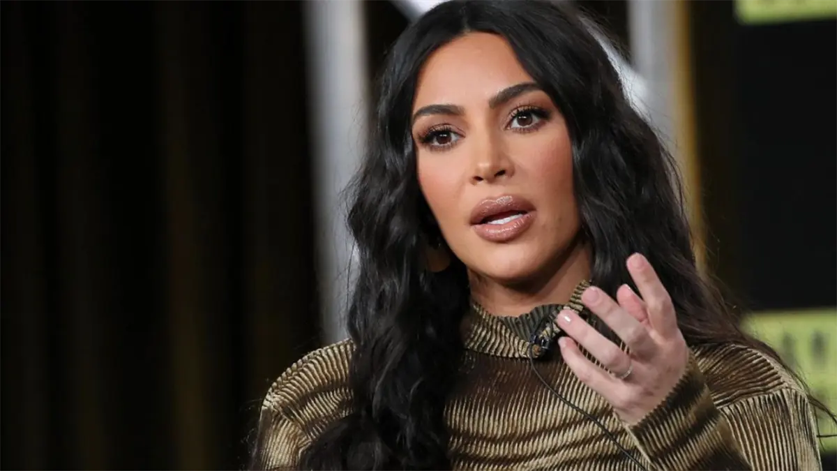 Kim Kardashian culpó a ChatGPT de reprobar su examen de Derecho