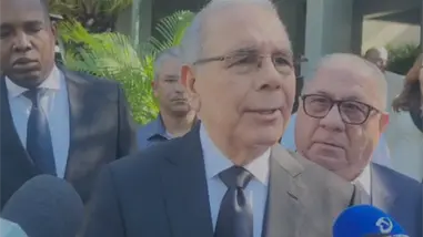 Danilo Medina advierte que el pa&iacute;s "luce sin rumbo" y alerta sobre deterioro econ&oacute;mico y fiscal