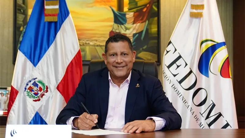 Presidente de Fedomu, Nelson Núñez, saluda observaciones de Abinader a la Ley 225-20