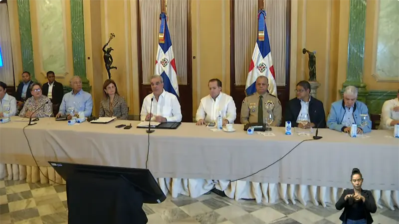 Abinader anuncia más de RD$12 mil millones en ayudas y programas de recuperación tras la tormenta Melissa
