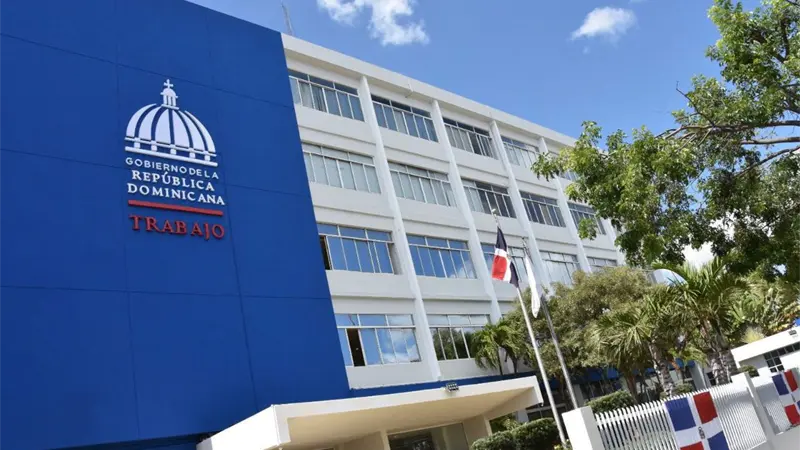 Ministerio de Trabajo informa días feriados correspondientes al año 2026