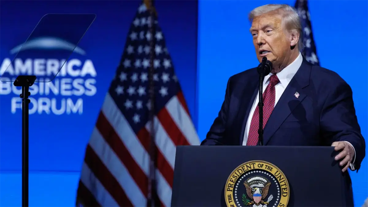 Trump dice que Miami será un refugio para escapar del régimen comunista de Nueva York