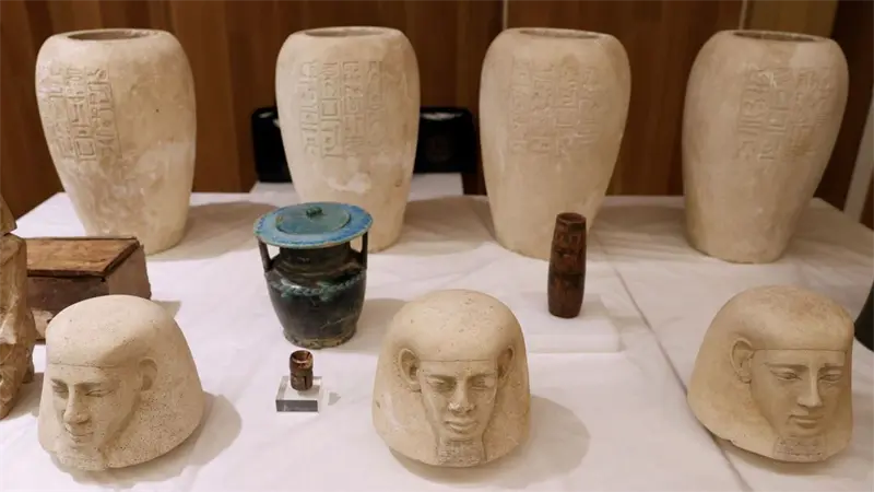 Egipto recupera de EE.UU. 36 piezas de más de 3,000 años de antigüedad sacadas de contrabando