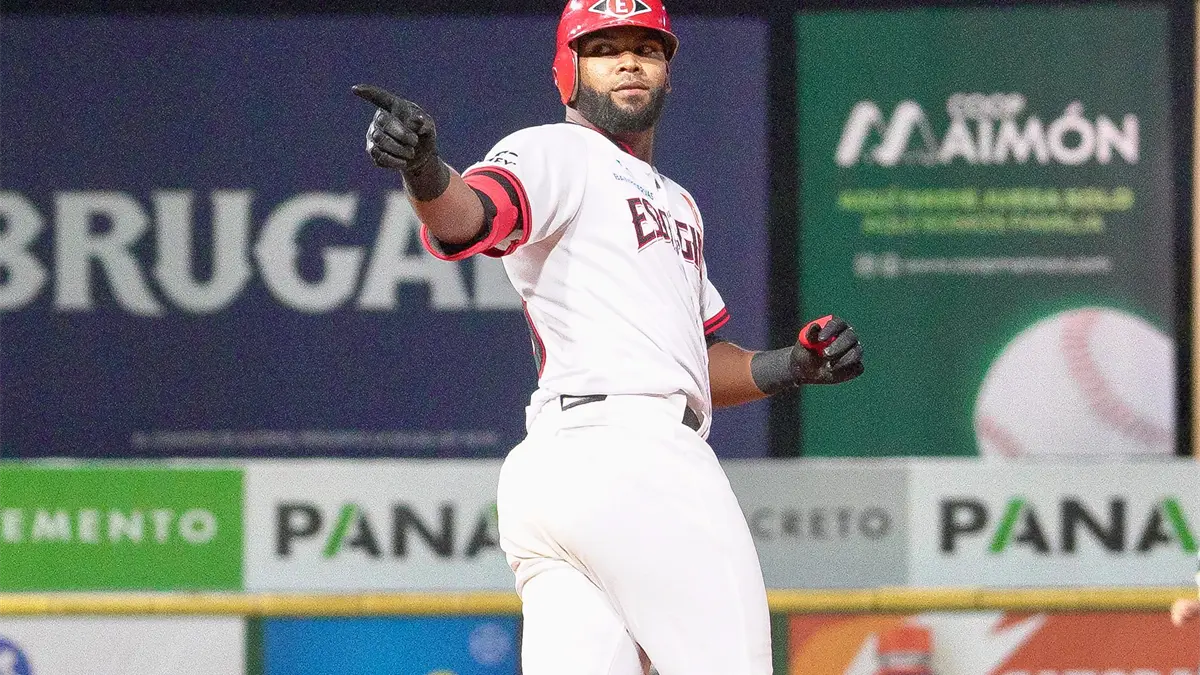 Franchy la saca, remolca tres y anota dos en victoria sobre Licey