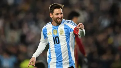 Messi, Julián Álvarez y dos novedades en lista de Scaloni para amistoso ante Angola