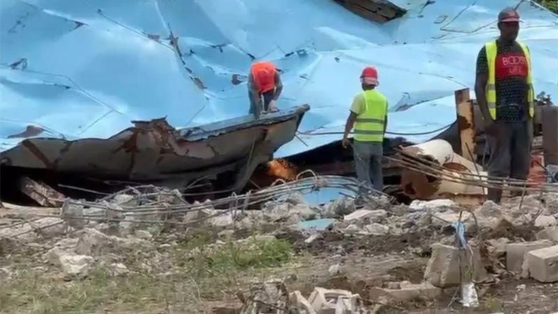 Inician levantamiento de escombros tras explosión de tanque de agua en San Pedro de Macorís