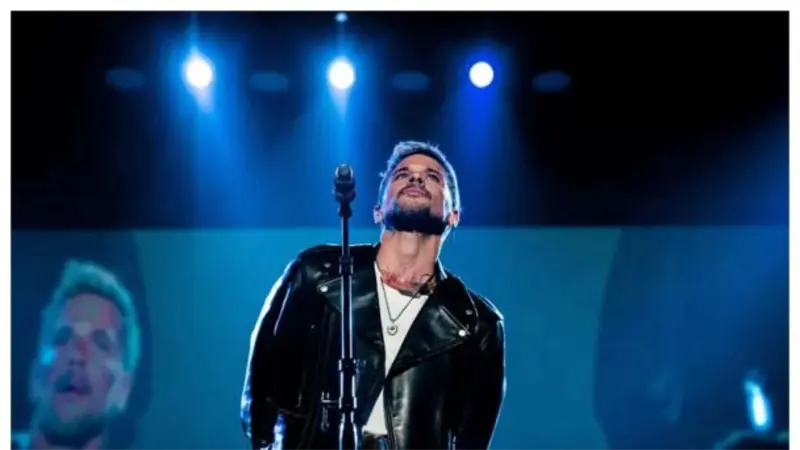 Pedro Capó culmina su gira internacional y anuncia un nuevo concierto en Puerto Rico