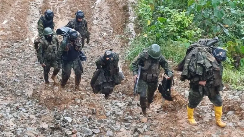 Explosión deja tres militares heridos en base naval en la Amazonía de Perú