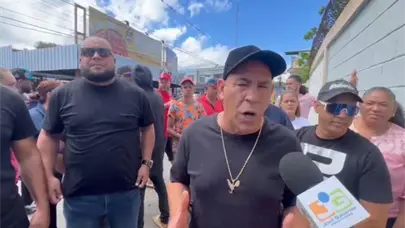 Padres protestan por traslado de menores al CONANI, tras incidente en escuela de Jarabacoa