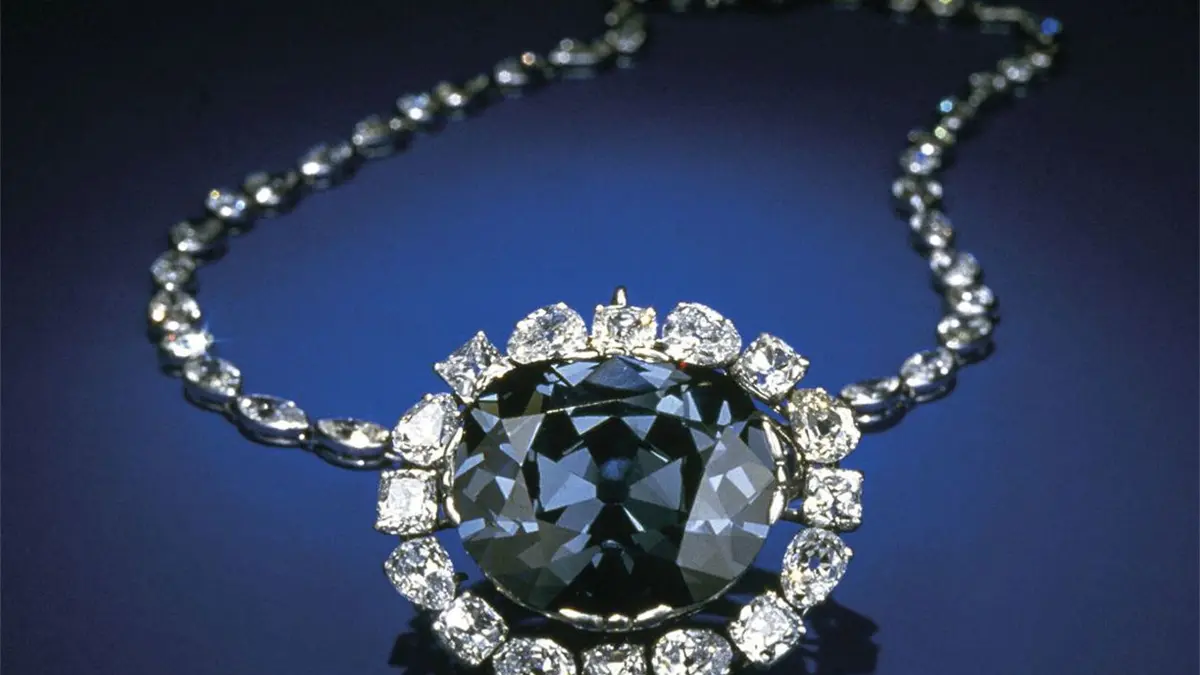 Reaparecen joyas perdidas de los Habsburgo, incluido un famoso diamante, según Der Spiegel