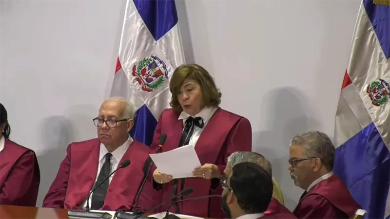 Debate sobre participación de militares en elecciones y derechos ciudadanos destaca en audiencia solemne