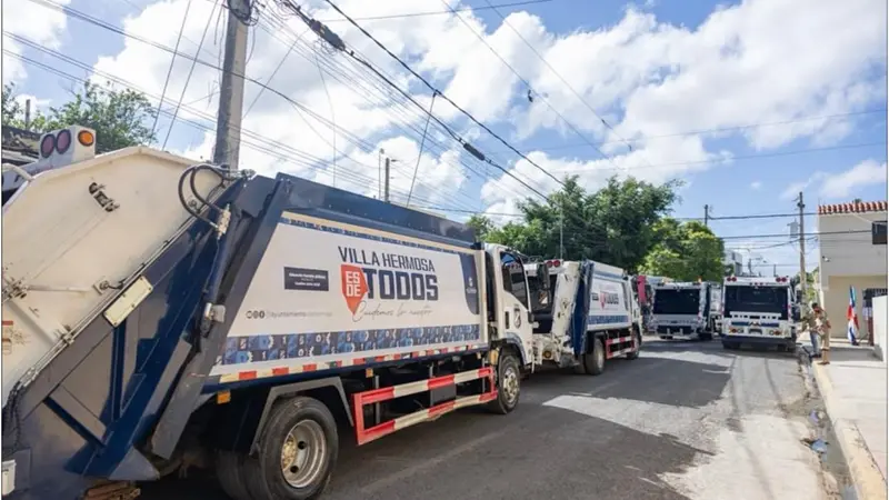 Alcaldía de Villa Hermosa fortalece sistema de limpieza con nuevos camiones compactadores