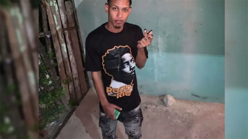 Familia clama justicia por muerte de joven barbero en Santo Domingo Este