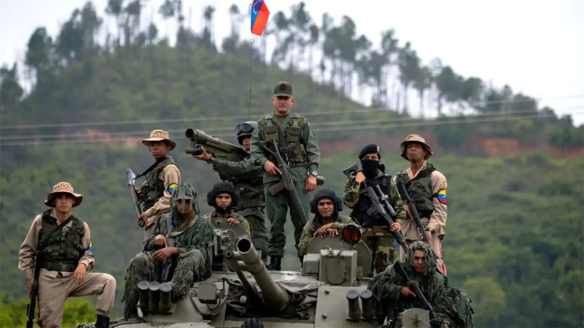 La matrícula militar en Venezuela subió un 53 % ante amenaza de EE.UU., dice el Gobierno