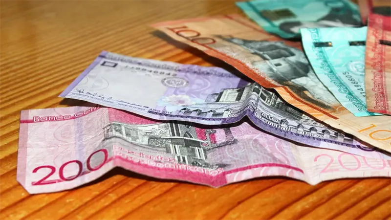 Debate en el Congreso sobre la actualización de los salarios dominicanos