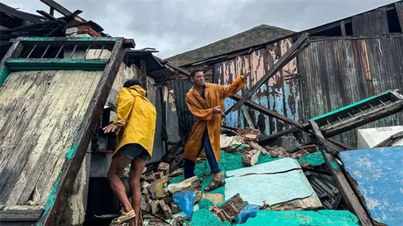 Japón entrega ayuda humanitaria a damnificados de huracán Melissa en Cuba