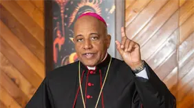 Manuel Ruiz es ordenado como primer obispo de la Diócesis Stella Maris Manuel Ruiz es ordenado como primer obispo de la Diócesis Stella Maris