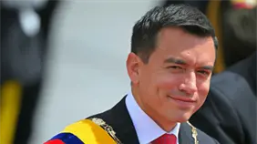 El presidente de Ecuador Daniel Noboa llega a Bolivia para la investidura de Paz El presidente de Ecuador Daniel Noboa llega a Bolivia para la investidura de Paz