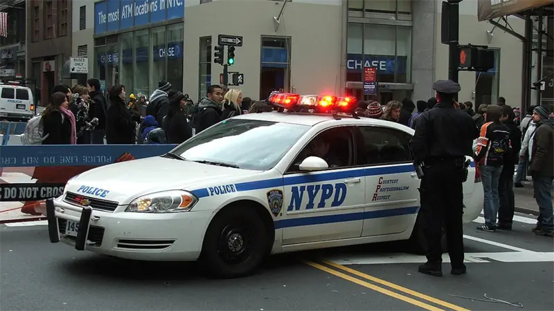 Exmarine comete doble asesinato tras alegar señales de una "cucaracha"