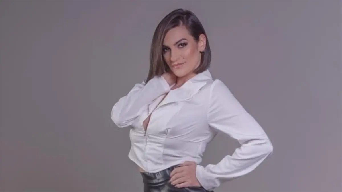 La artista italiana pop tropical "Claudiess" rompe fronteras y lanza su apasionado homenaje: Víveme