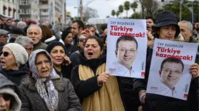 Fiscalía turca pide 2,000 años de prisión para alcalde de Estambul por supuesta corrupción