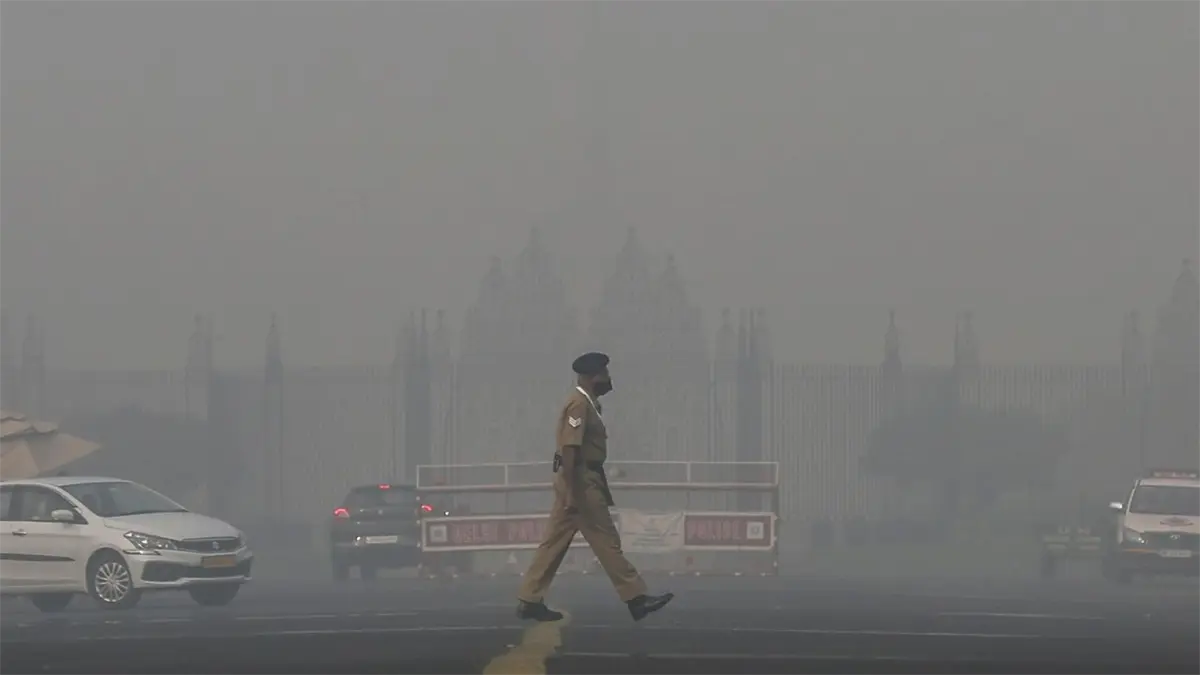 Nueva Delhi endurece su plan anticontaminación ante una nube tóxica que cubre la ciudad